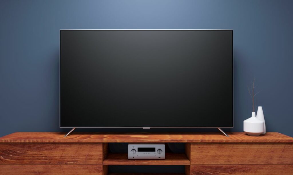 Die meisten Smart TV 55 Zoll sind schmal und dünn.